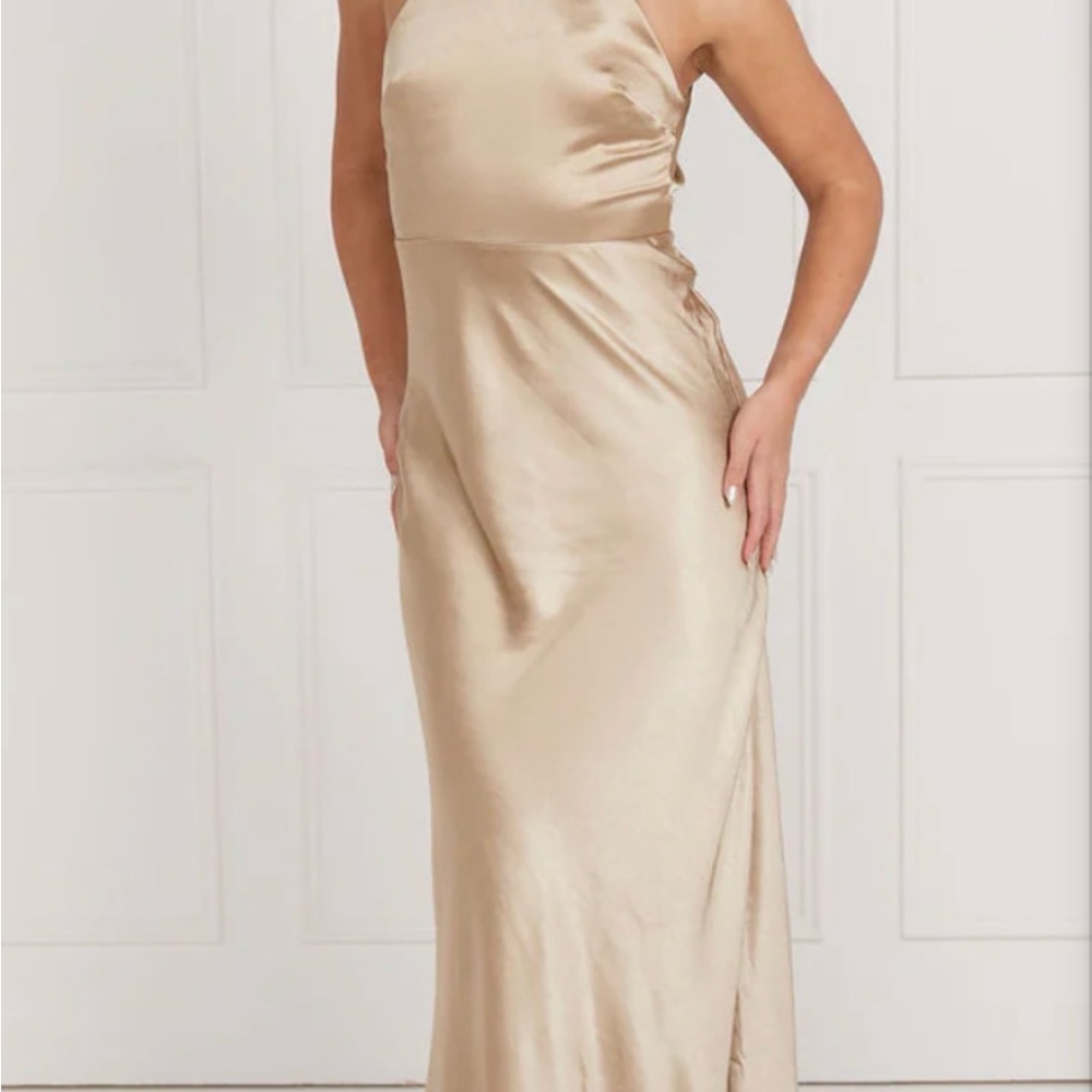 Elegant Champagne Satin Evening Gown